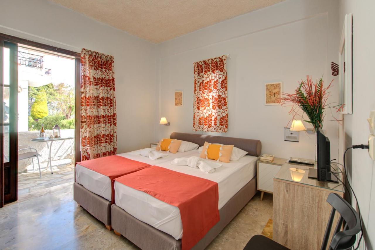 Chriselen Hotel Eleonas Exterior photo